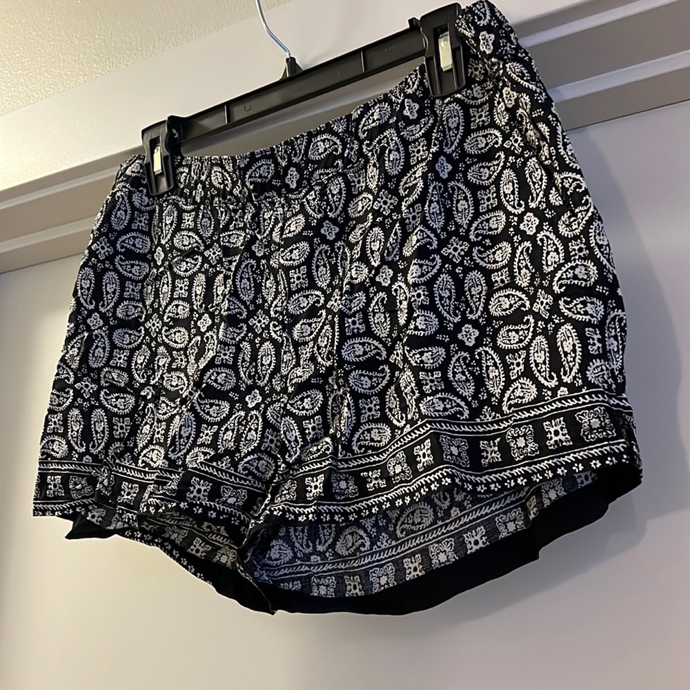 Madewell printed shorts